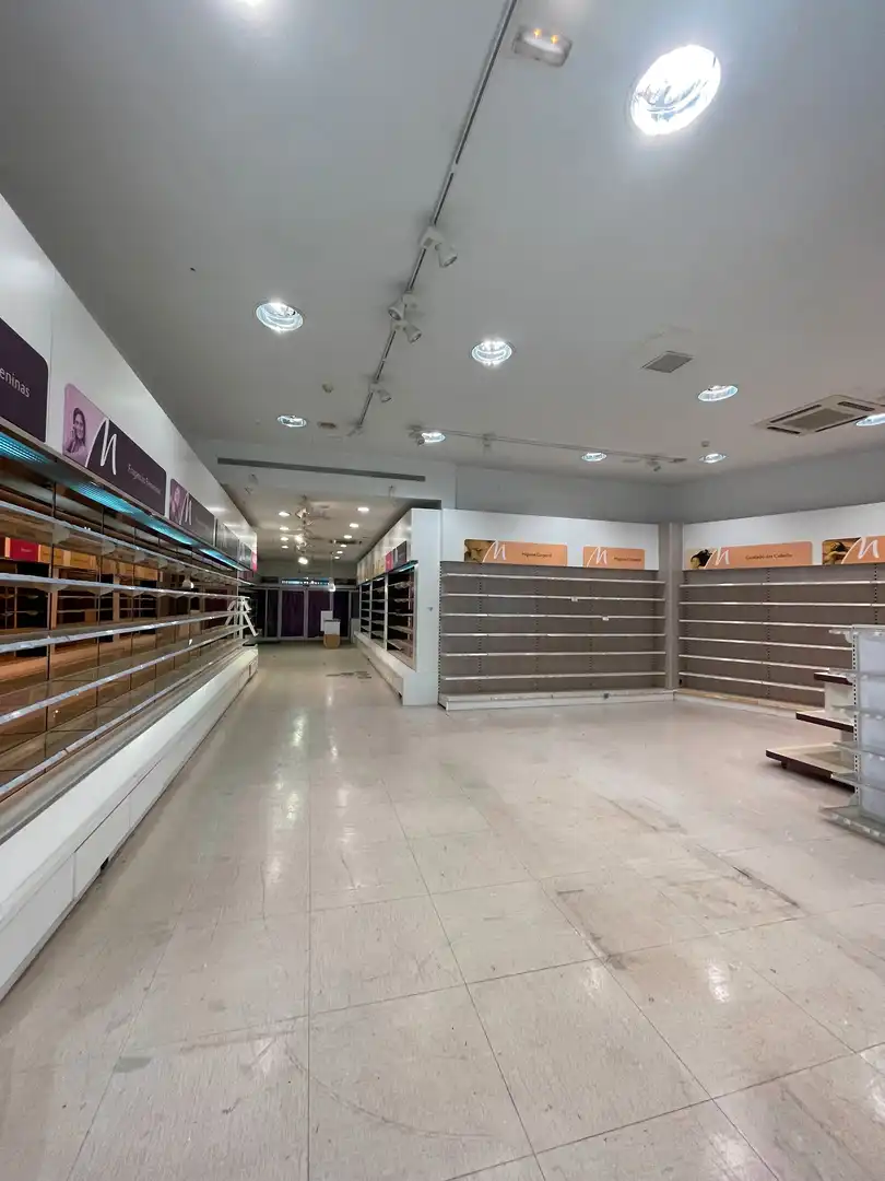 Locale commerciale in vendita a Calle 12, imagen 14