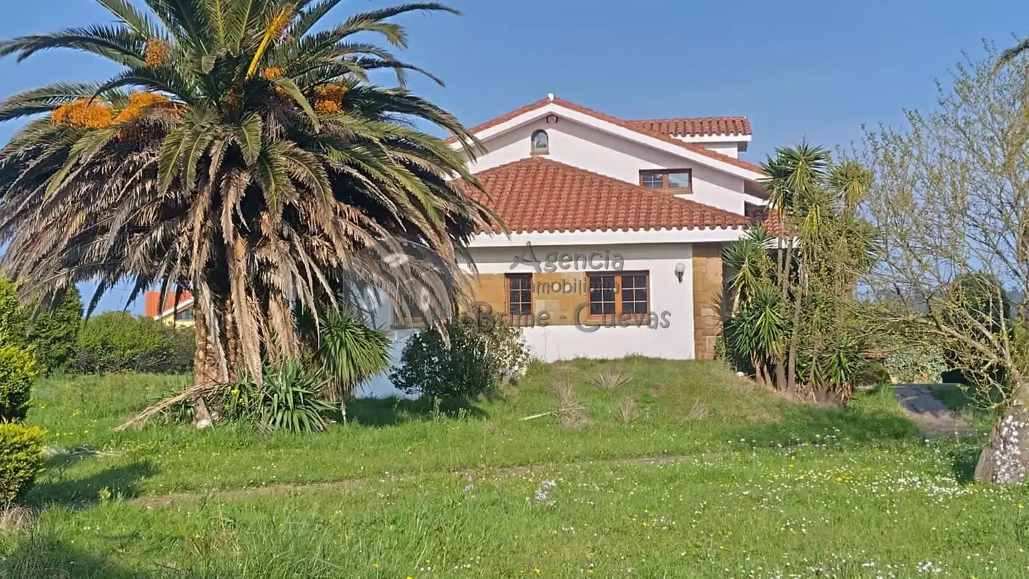 Exterior view of Houses for sale in Castrillón  with Heating, Private garden and Terrace