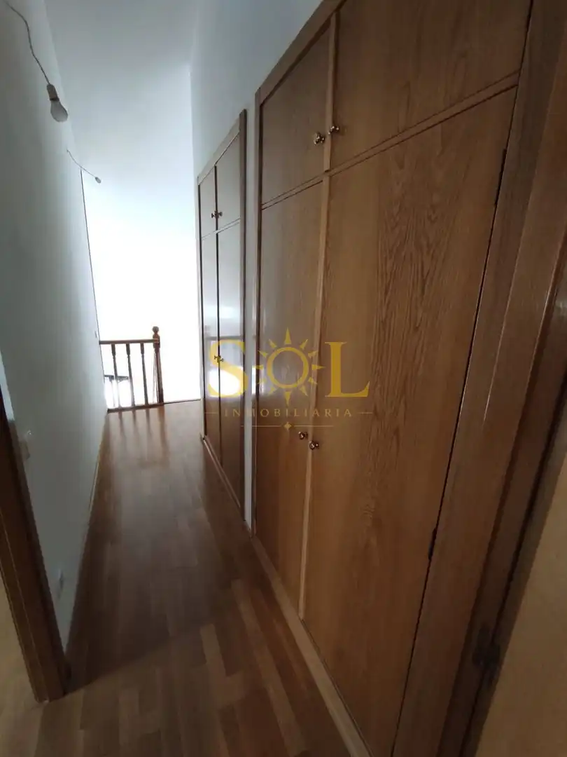 Dúplex amb ascensor en venda a Avenida de los Reyes Leoneses 10, imagen 21