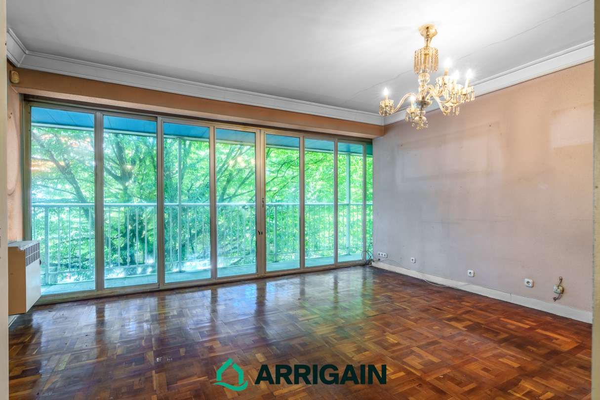 Bedroom of Flat for sale in Donostia - San Sebastián   with Heating, Terrace and Balcony