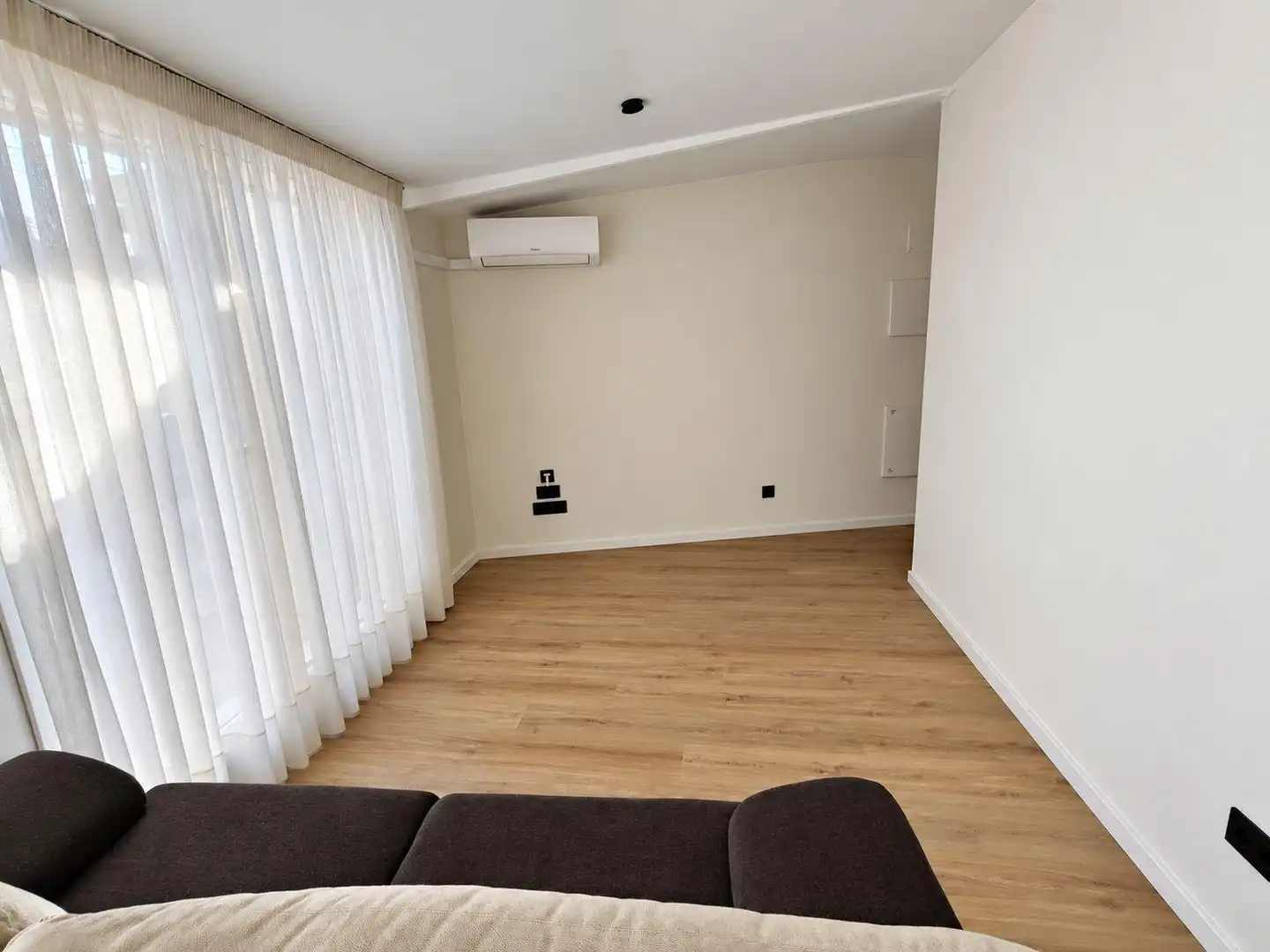 Attic for rent in Calle del Conde de Aranda, 45, Paseo Independencia