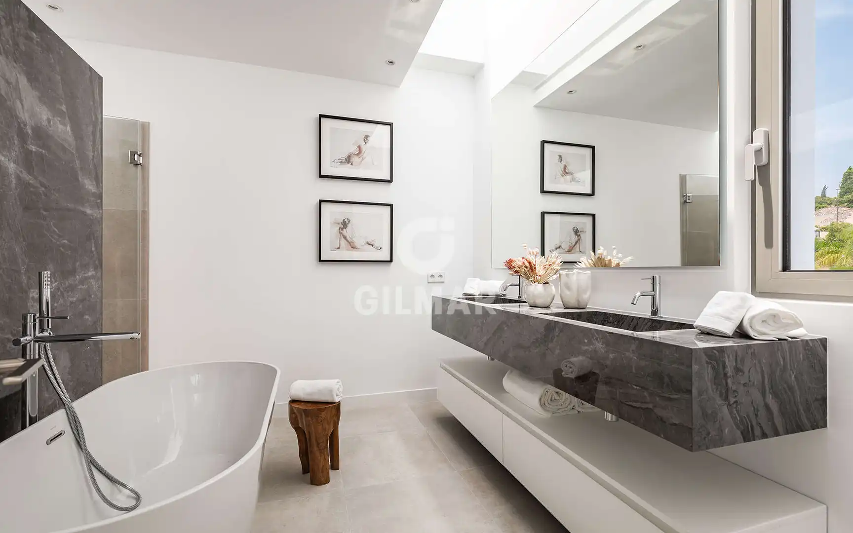 Baño de Casa o chalet en venta en Estepona con Calefacción, Jardín privado y Piscina
