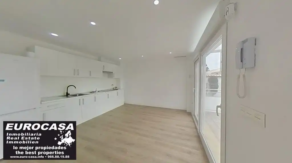Casa con piscina in vendita a Coloma, imagen 3
