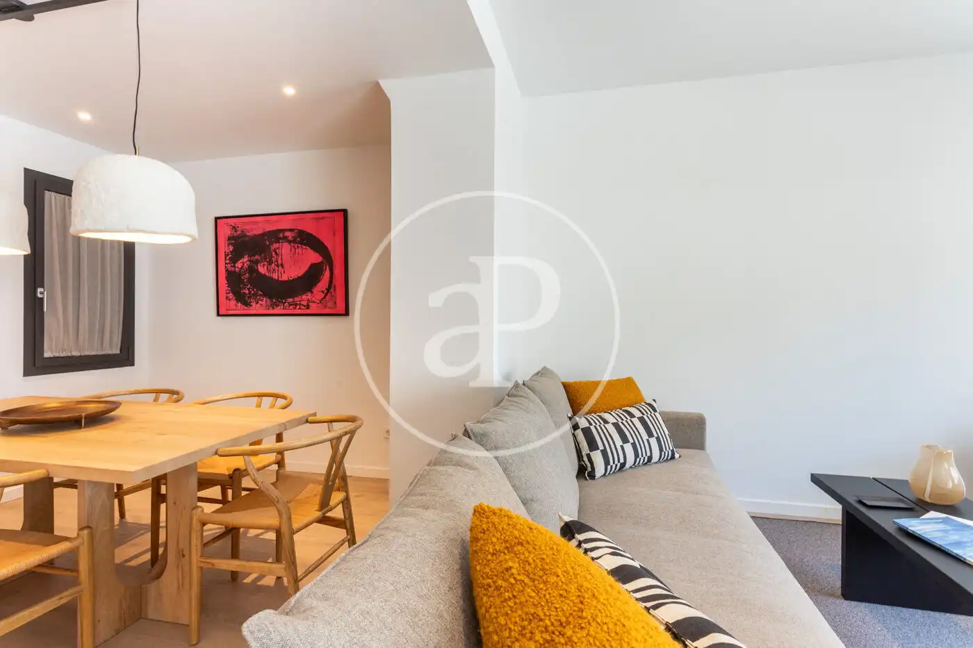 Appartamento con terrazza in affitto a Trav. de Dalt, imagen 18