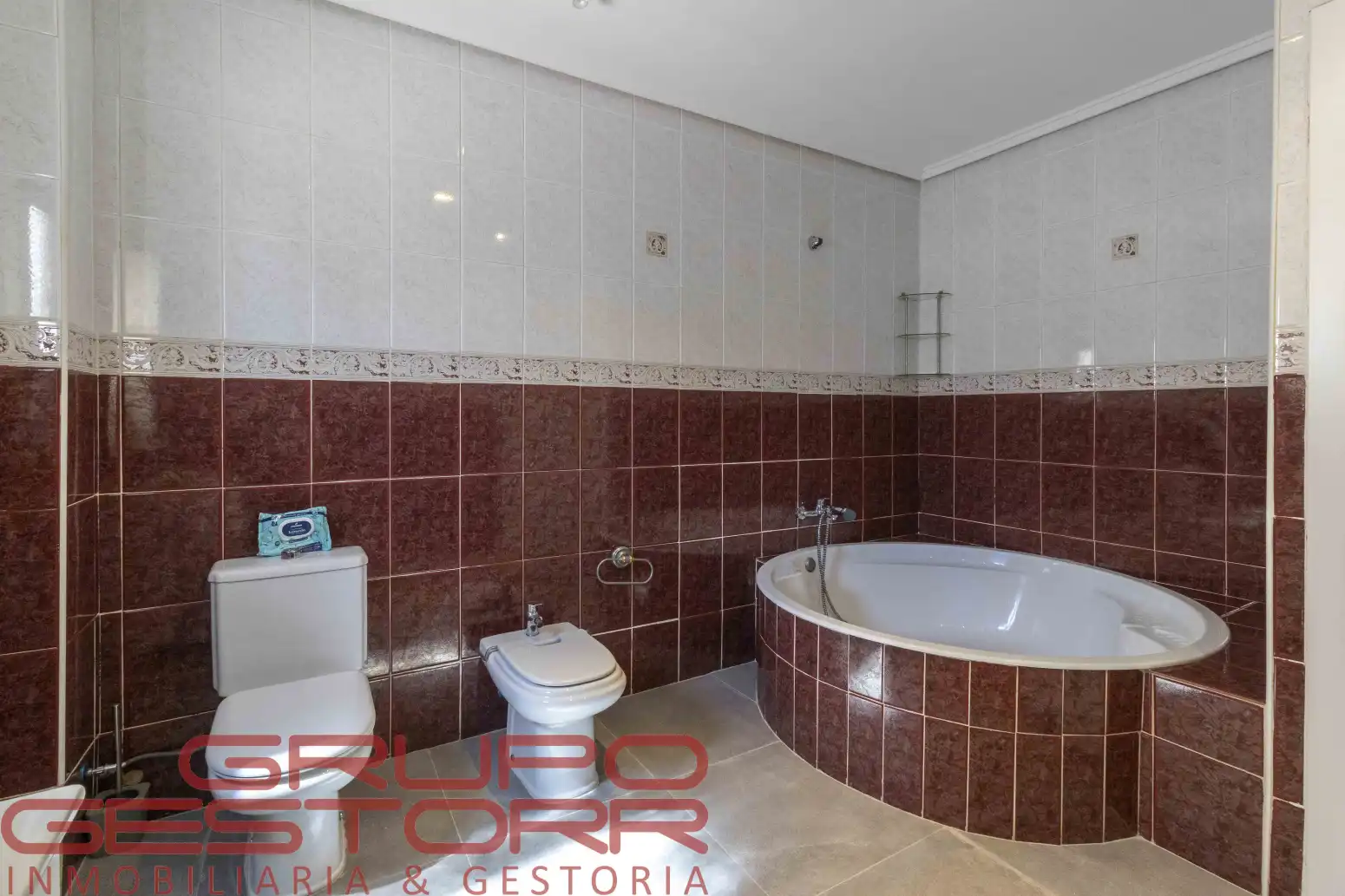 Bathroom of Houses for rent in Riba-roja de Túria  with Air Conditioner, Terrace and Storage room