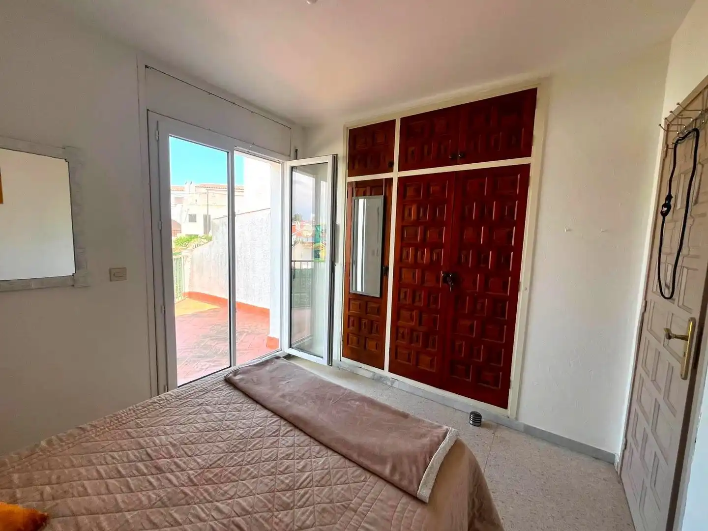 Bedroom of Apartments for sale in Roses  with Terrace, Furnished and Community pool