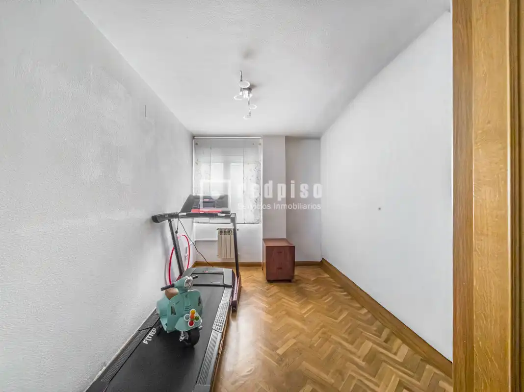 Habitación de Piso en venta en Alcorcón con Aire acondicionado, Calefacción y Parquet