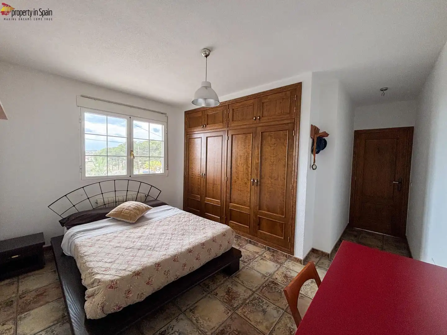 Dormitori de Casa o xalet de lloguer en Alicante / Alacant amb Jardí privat, Traster i Piscina