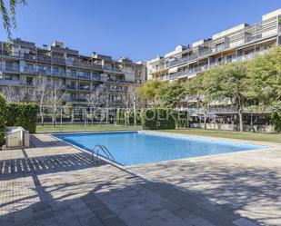 Exterior view of Apartment for sale in  Barcelona Capital  with Air Conditioner, Heating and Terrace