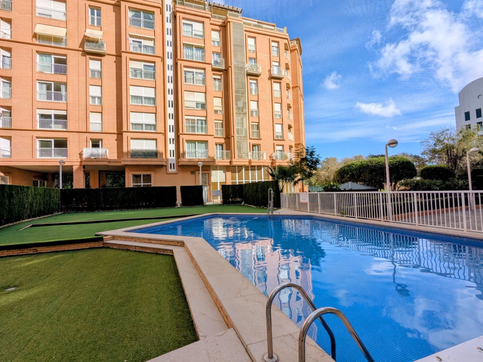 Flat to rent in Calle VALLE DE AYORA, 25, Barrio de Benicalap