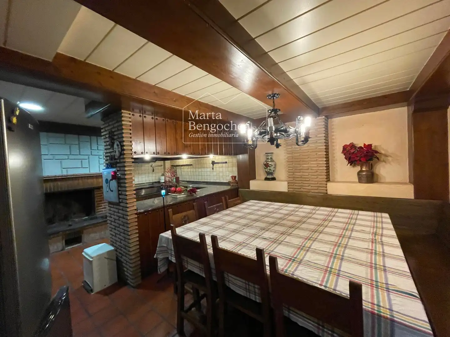 Casa adosada en venta en CALLE MENDIZABALA, Mendizorrotza - Armentia