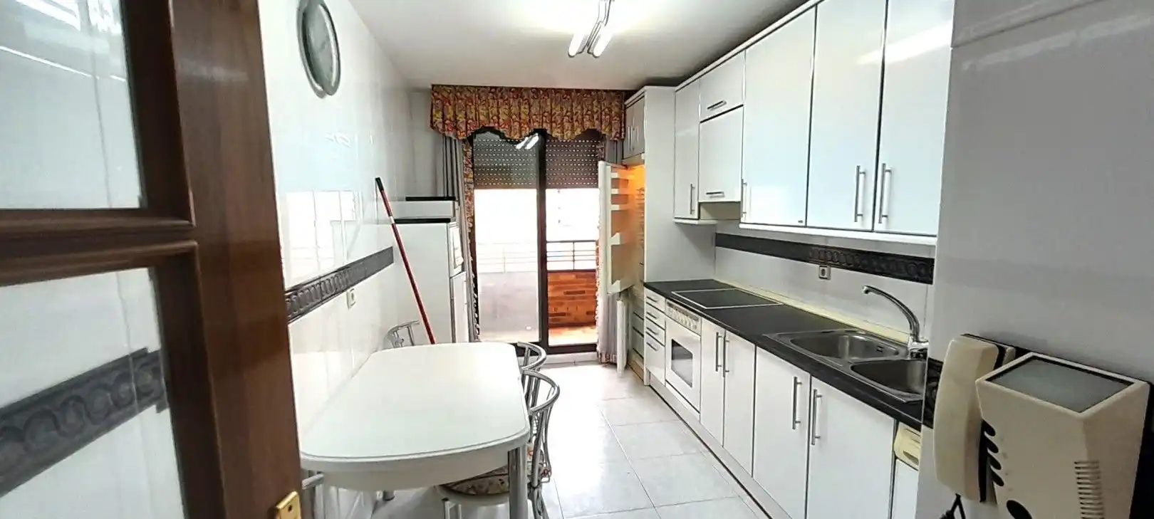 Cocina de Apartamento en venta en  Logroño con Trastero