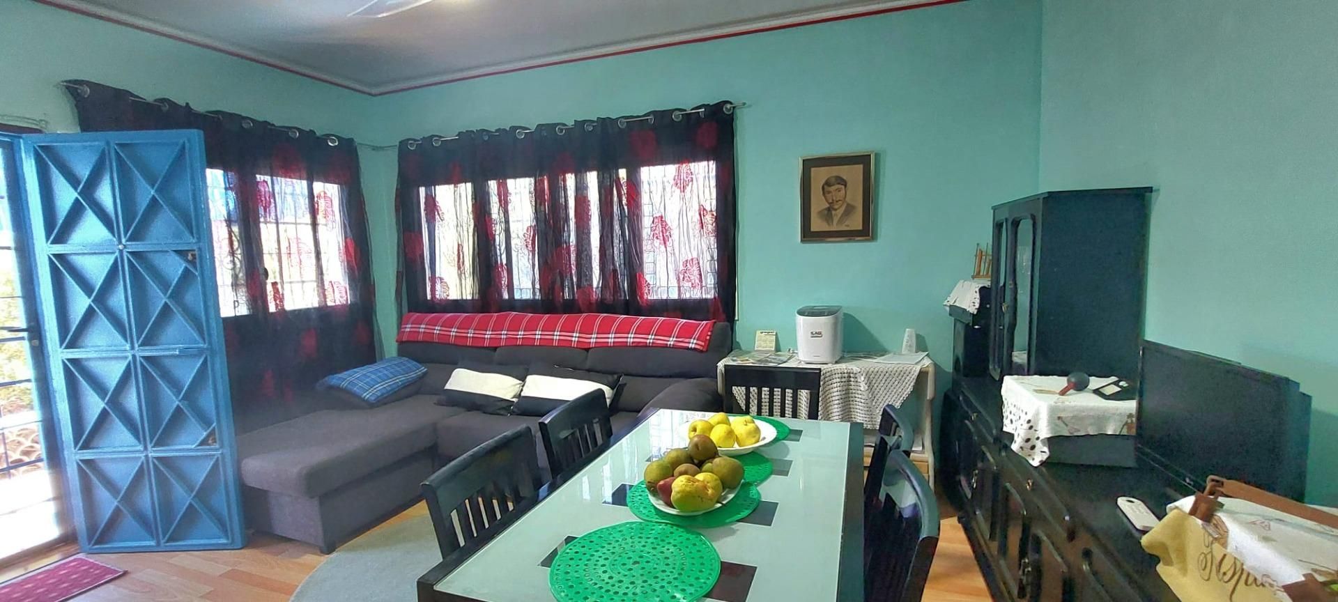 Menjador de Casa o xalet en venda en Benidorm amb Calefacció, Parquet i Terrassa