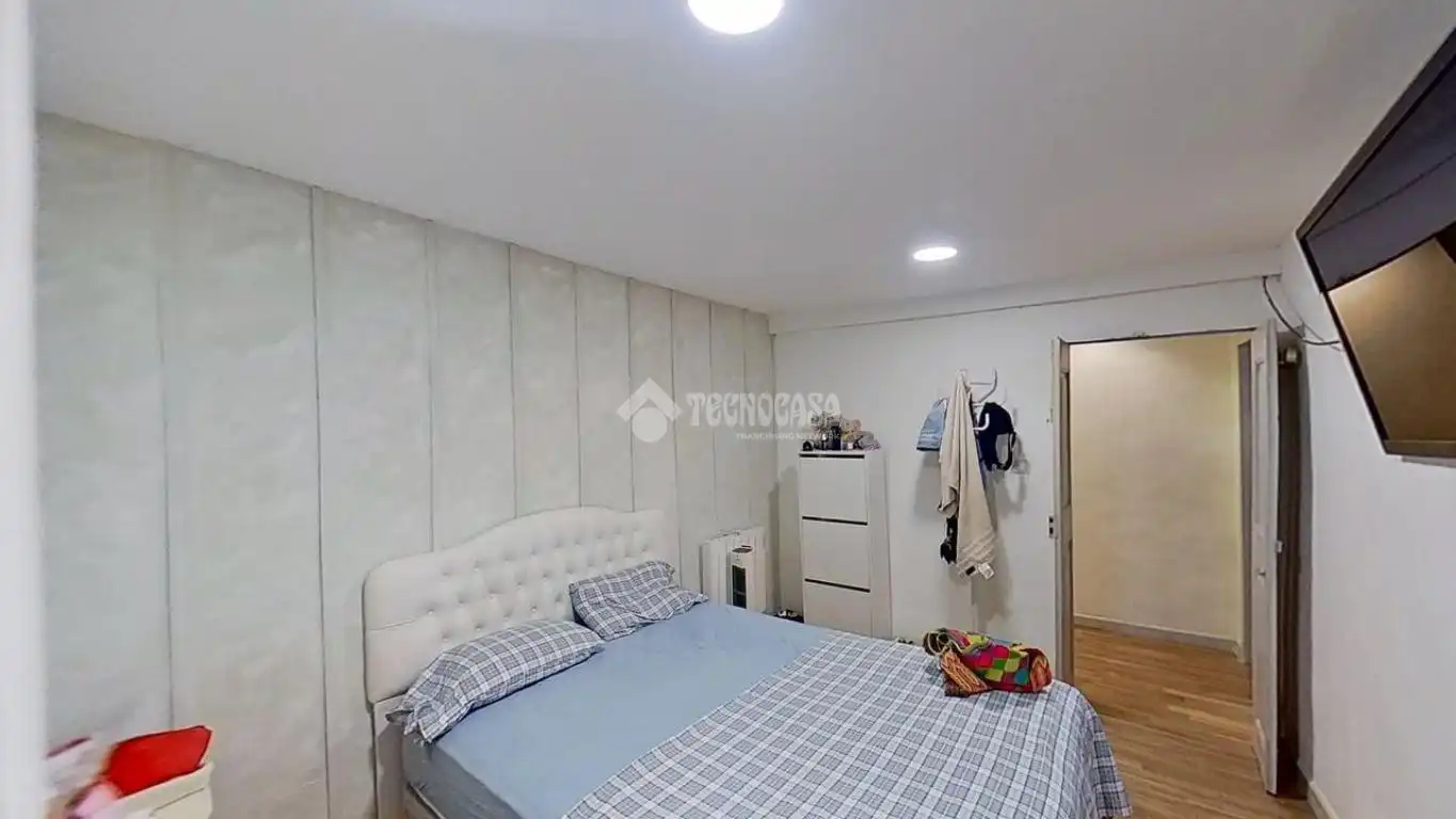Schlafzimmer von Wohnung zum Verkauf in Manresa mit Abstellraum