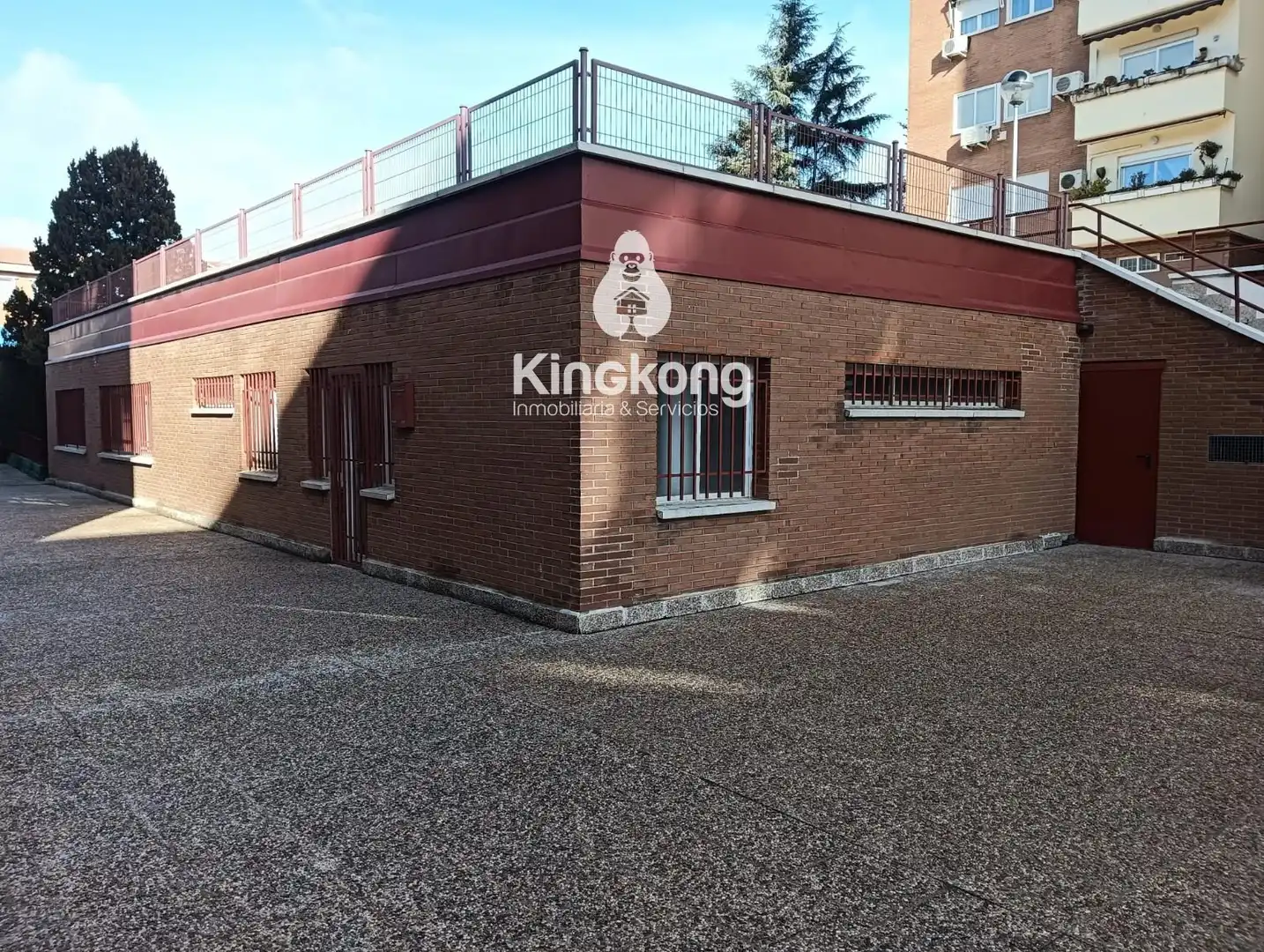 Exterior view of Flat for sale in Madrid  with Air Conditioner, Heating and Swimming Pool