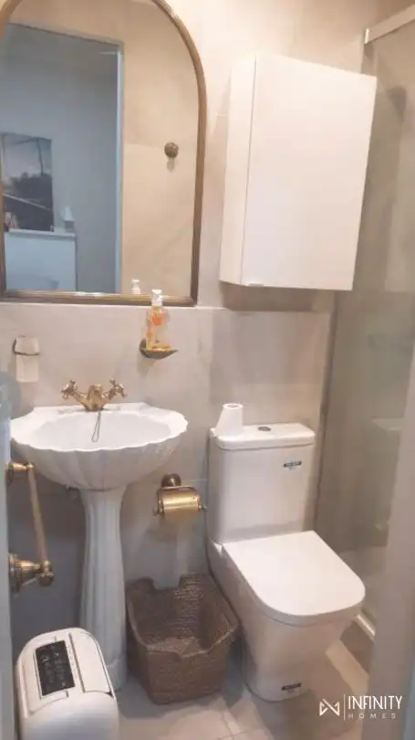 Baño de Apartamento de alquiler en Bilbao  con Calefacción, Horno y Lavadora
