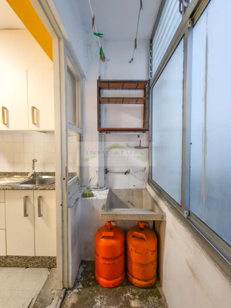 Cuina de Pis en venda en A Coruña Capital  amb Forn