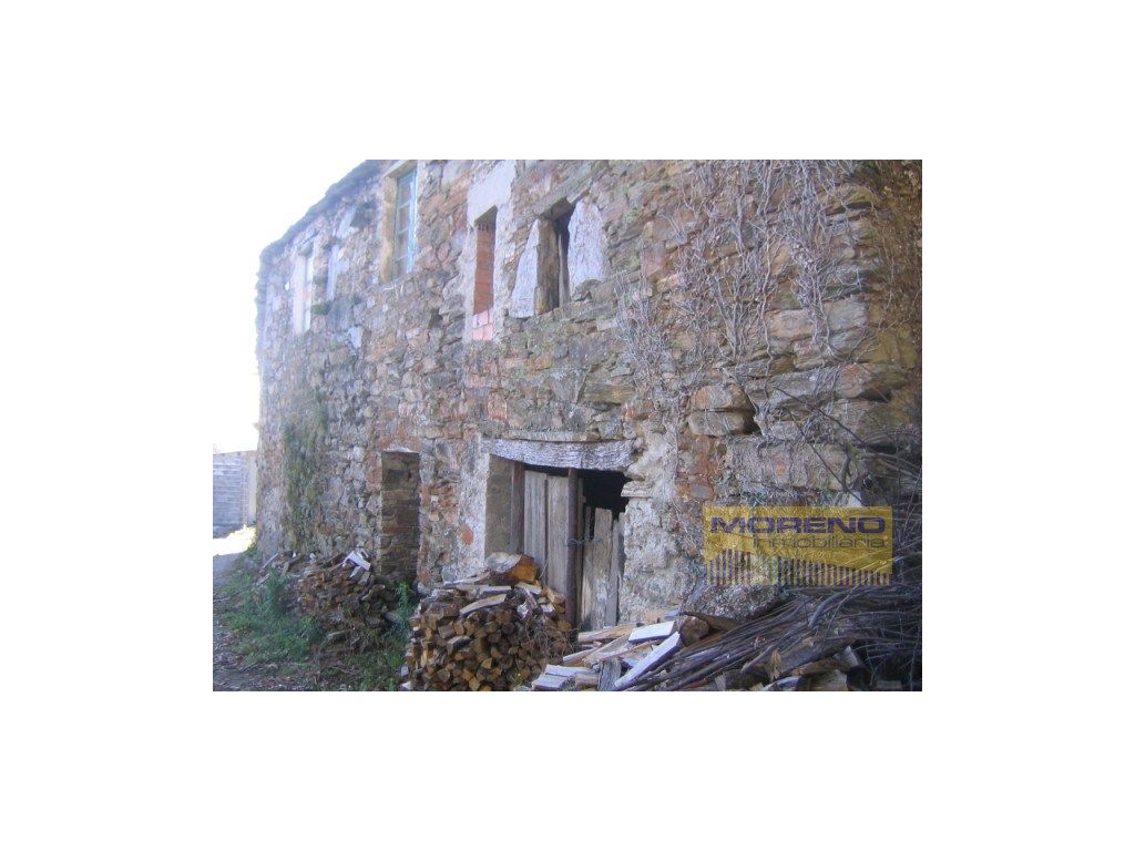 Außenansicht von Country house zum verkauf in As Nogais 