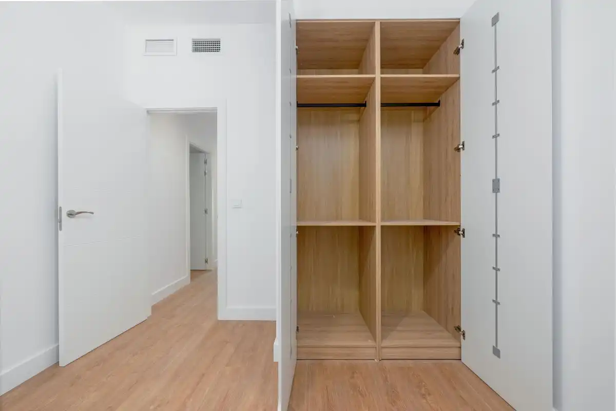 Schlafzimmer von Erdgeschoss zum Verkauf in Sevilla mit Heizung