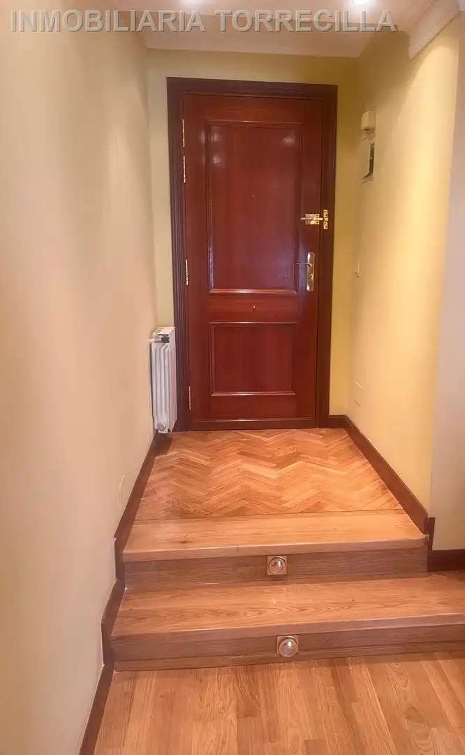 Wohnung zur Miete in Valladolid mit Parkett, Möbliert und Balkon