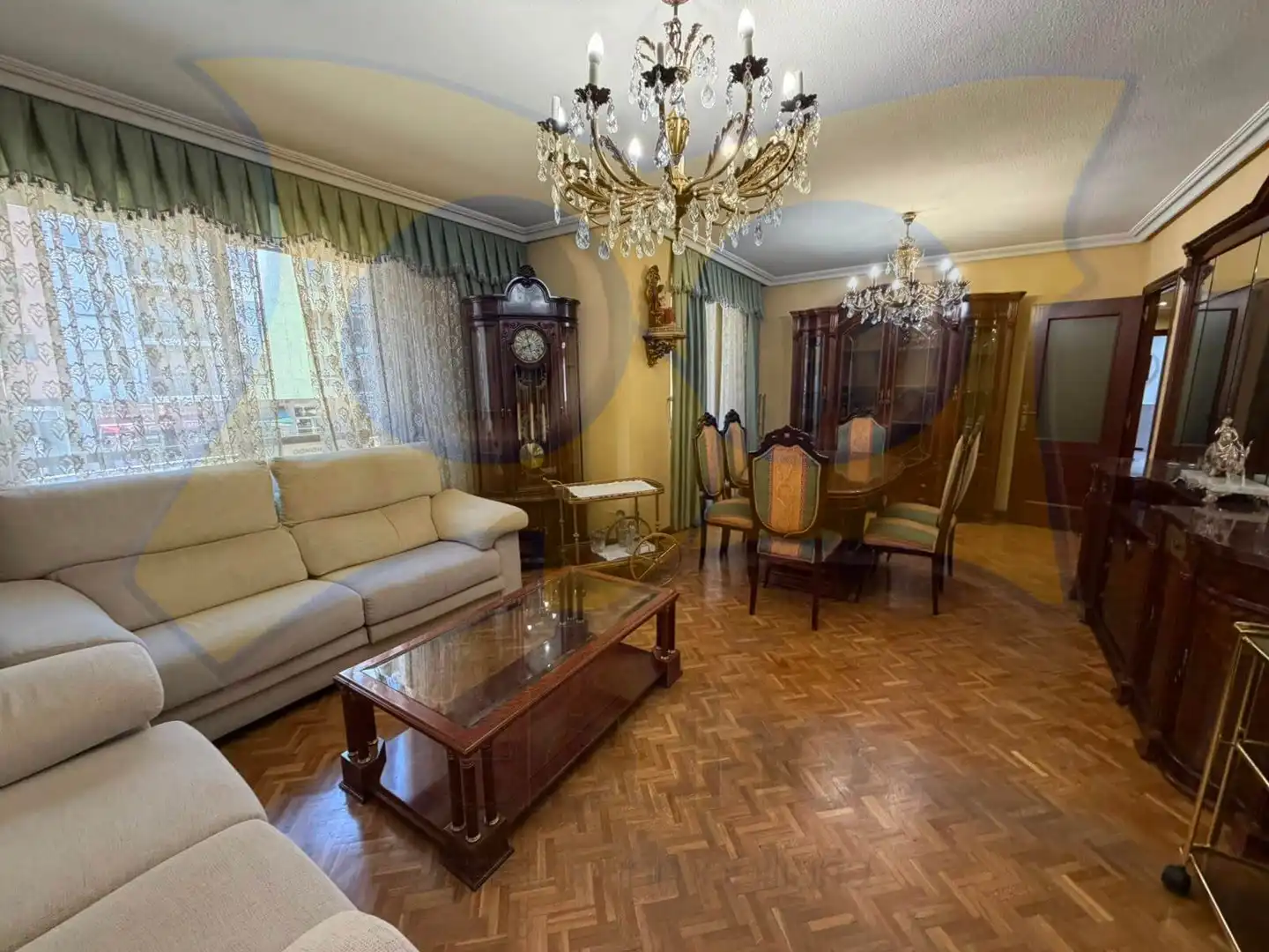 Living room of Flat for sale in Salamanca  with Heating and Balcony