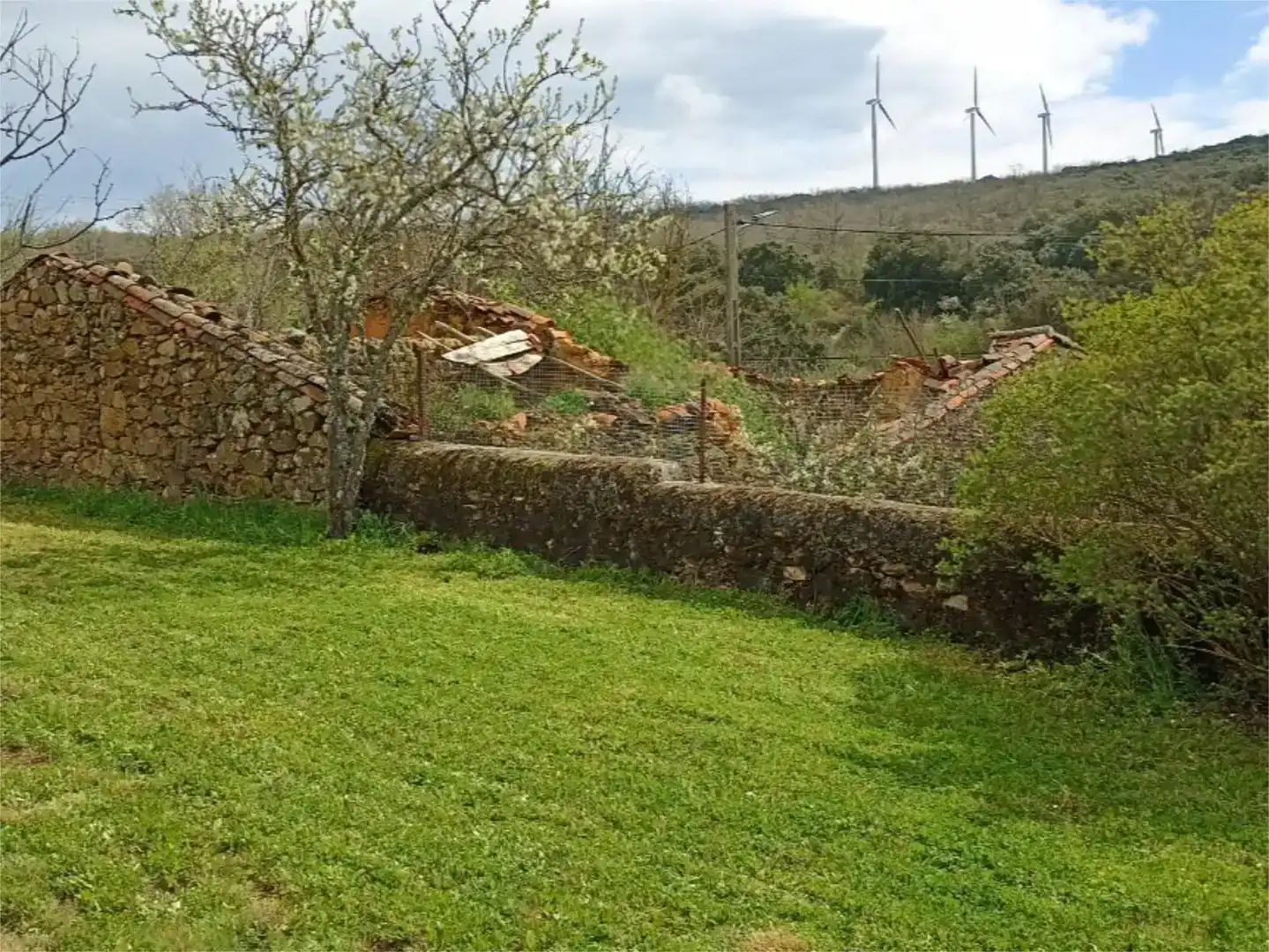 Planta baja en venta en Membribe de la Sierra con Amueblado