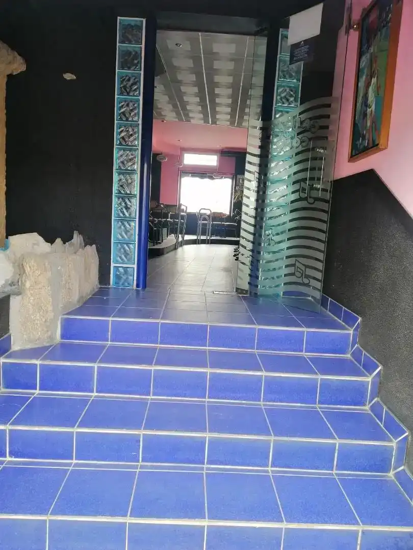 Commercial properties for rent in Pontecesures