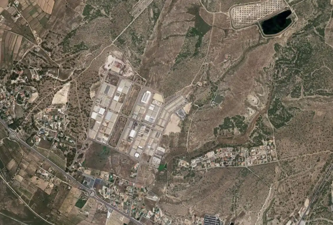 Industrial land for sale in Santa Pola ciudad