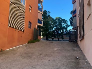 Einzelparkplatz zum Verkauf in Carrer de Montblanc