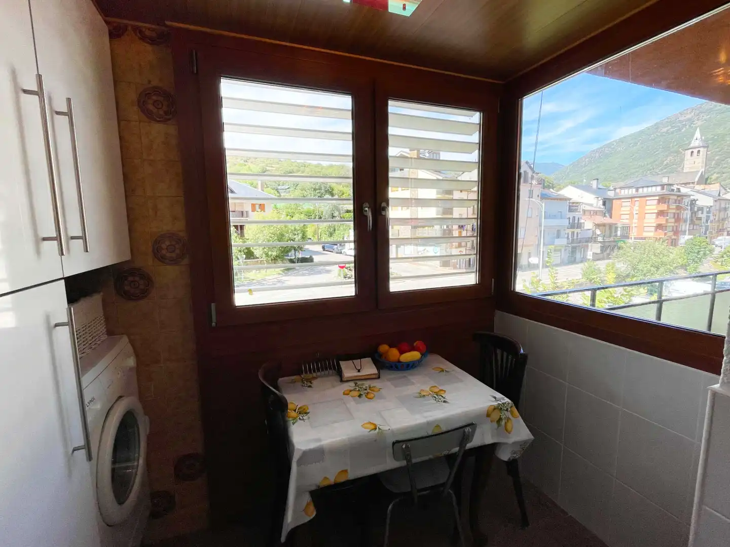 Terrasse von Wohnung zum Verkauf in Sort mit Terrasse, Abstellraum und Möbliert