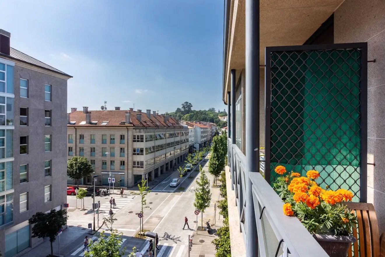 Exterior view of Apartment to rent in Santiago de Compostela   with Air Conditioner, Heating and Private garden