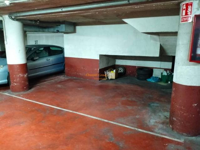 Garaje en Alquiler en Reina Victoria - Miguel Hernández