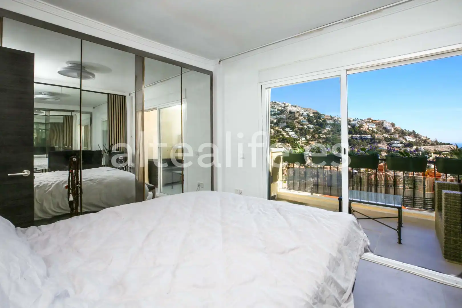 Bedroom of Houses for sale in Altea  with Air Conditioner, Private garden and Terrace