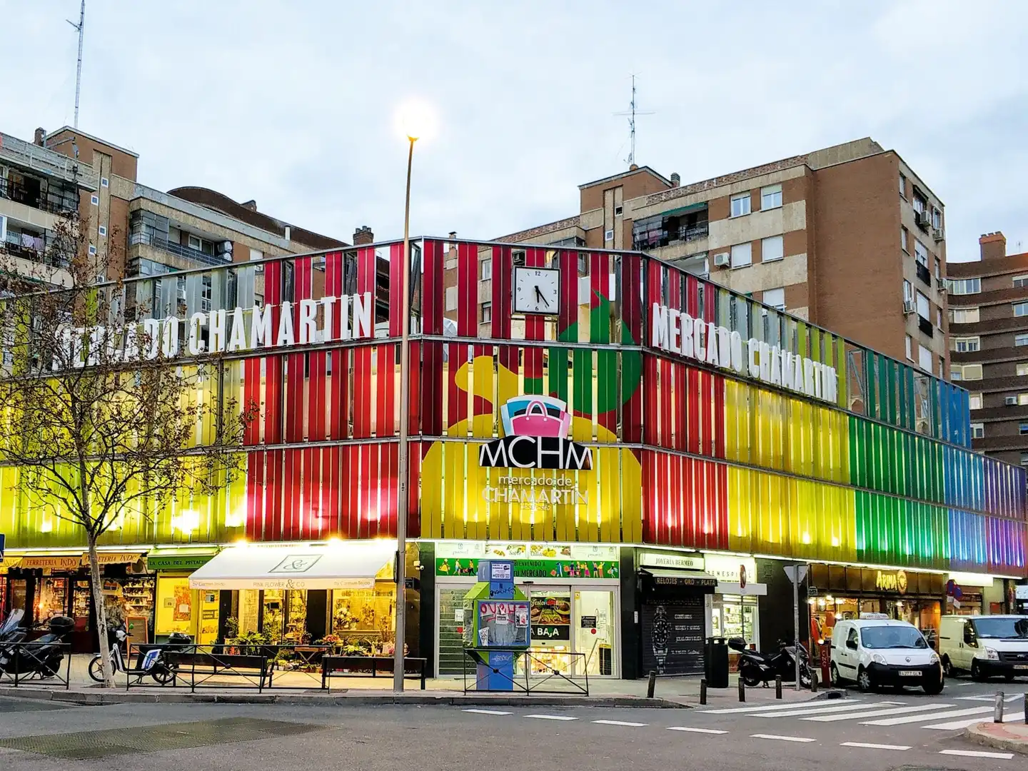 Vista exterior de Piso en venta en Madrid con Aire acondicionado, Calefacción y Parquet