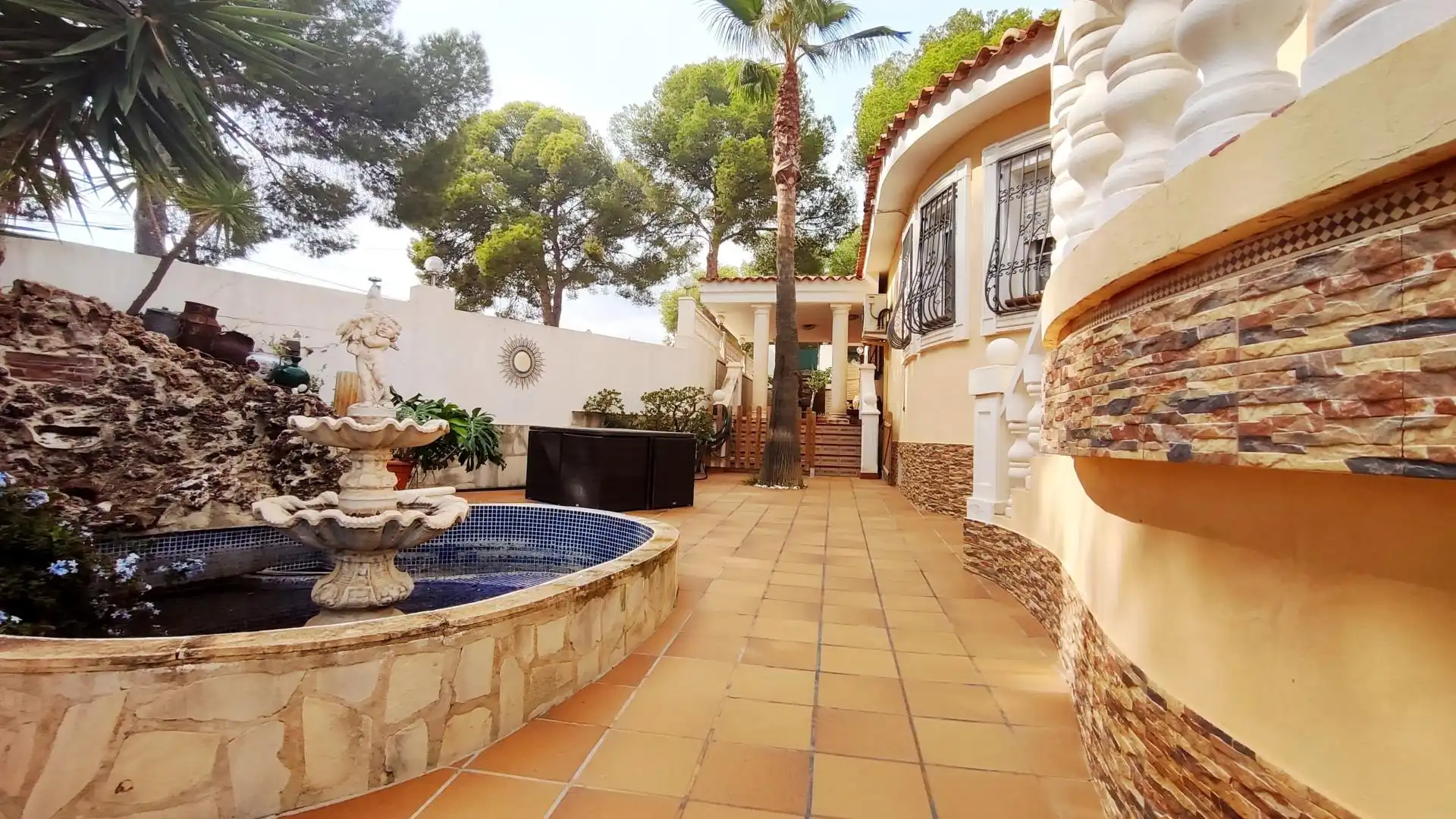 Casa aparellada amb piscina en venda a La Nucia Pueblo, imagen 8