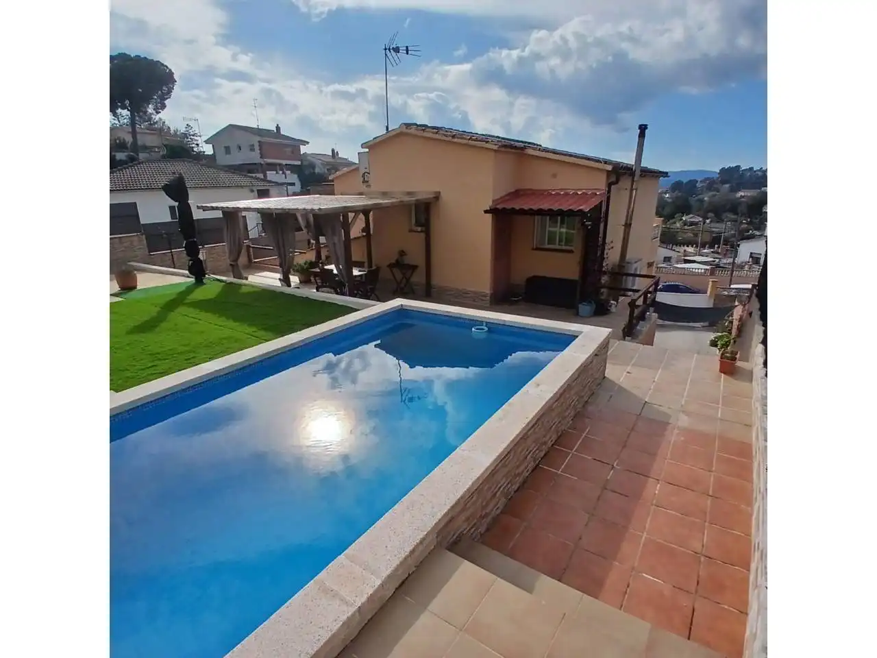 Swimming pool of Houses for sale in Piera  with Air Conditioner, Heating and Private garden