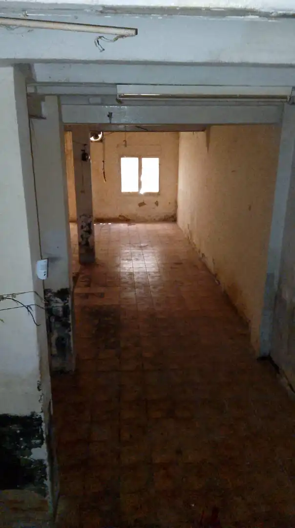Local de alquiler en Carrer del Degà Bahí, 66, El Camp de l'Arpa del Clot