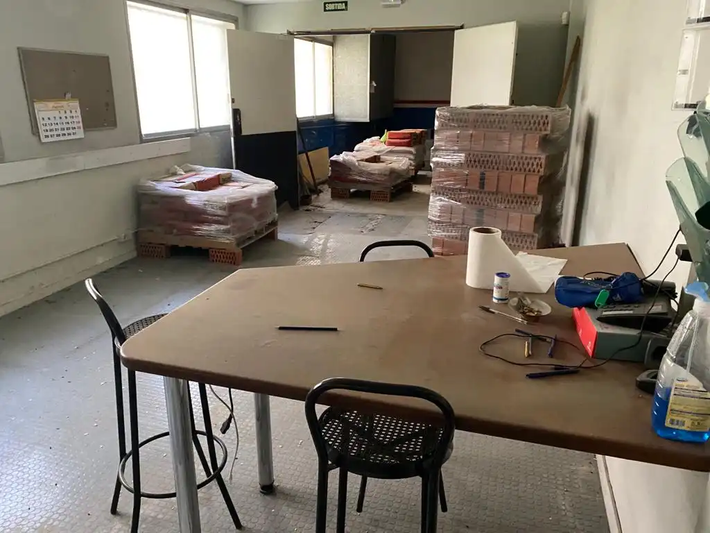 Gewerbefläche zur Miete in Carrer del Doctor Vila, imagen 4