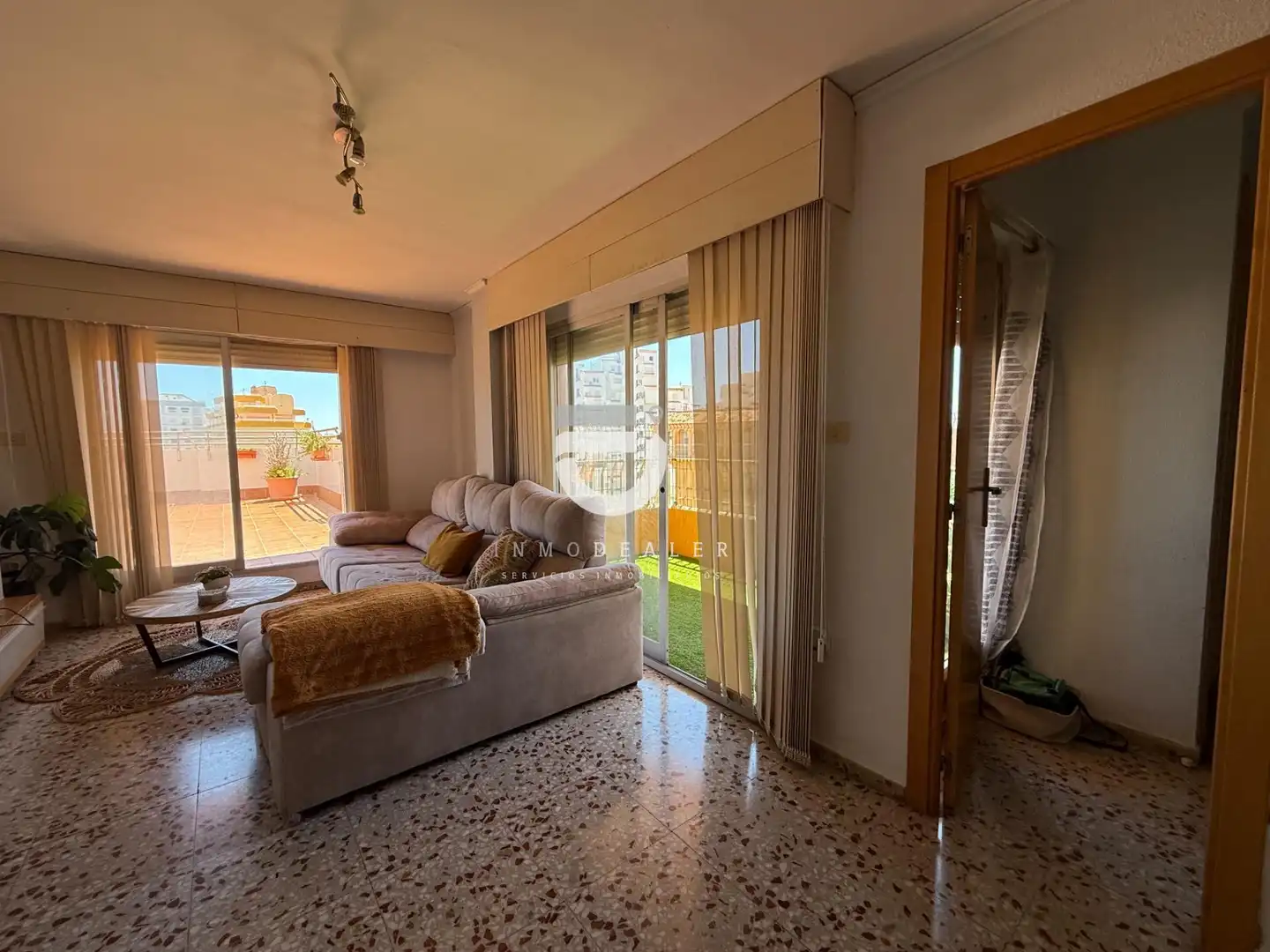 Penthouse with terrace for sale in Playa de Gandia, imagen 4