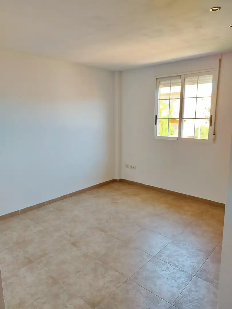 Bedroom of Houses for sale in La Pobla de Vallbona  with Air Conditioner, Heating and Private garden