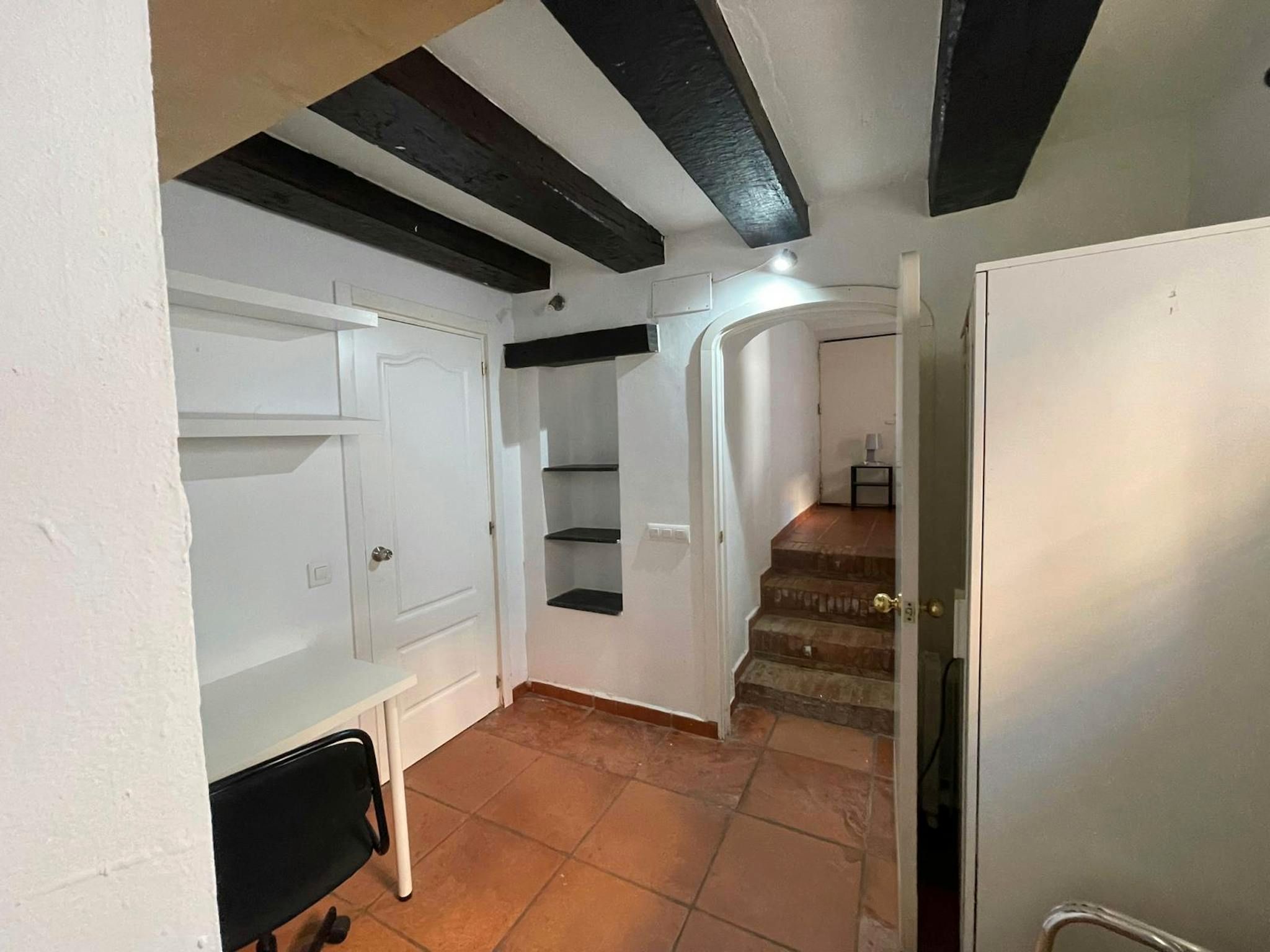 Flat to share in  Sevilla Capital  with Private garden, Furnished and Washing machine