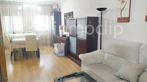 Foto 3 de Casa adosada en venda a Calle Eras, Villares de la Reina, Salamanca