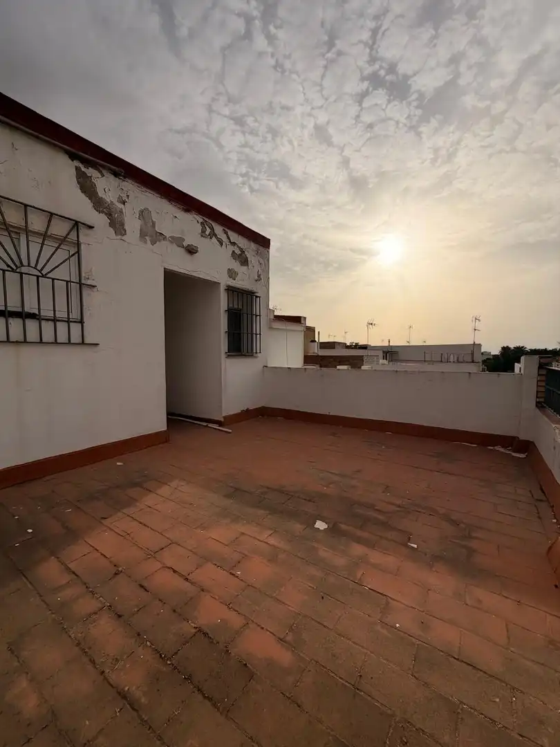 Terrassa de Casa o xalet en venda en Sevilla amb Aire condicionat, Terrassa i Traster