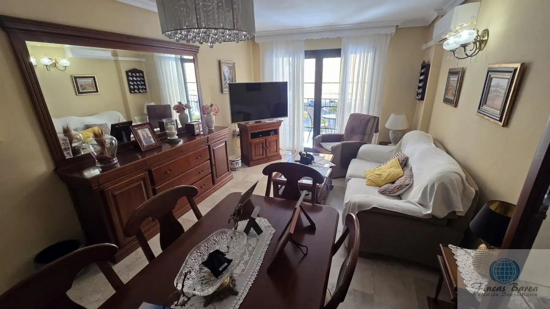 Sala de estar de Piso en venta en Fuengirola con Aire acondicionado y Terraza