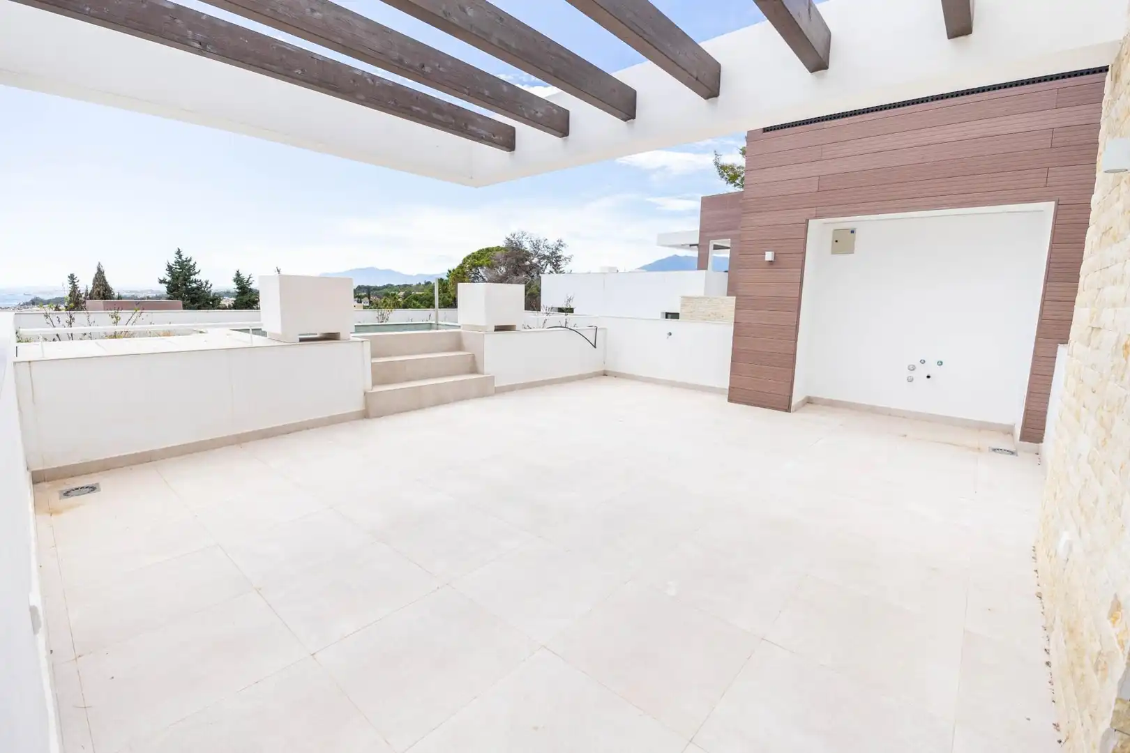 Terraza de Casa o chalet en venta en Marbella con Aire acondicionado, Jardín privado y Terraza