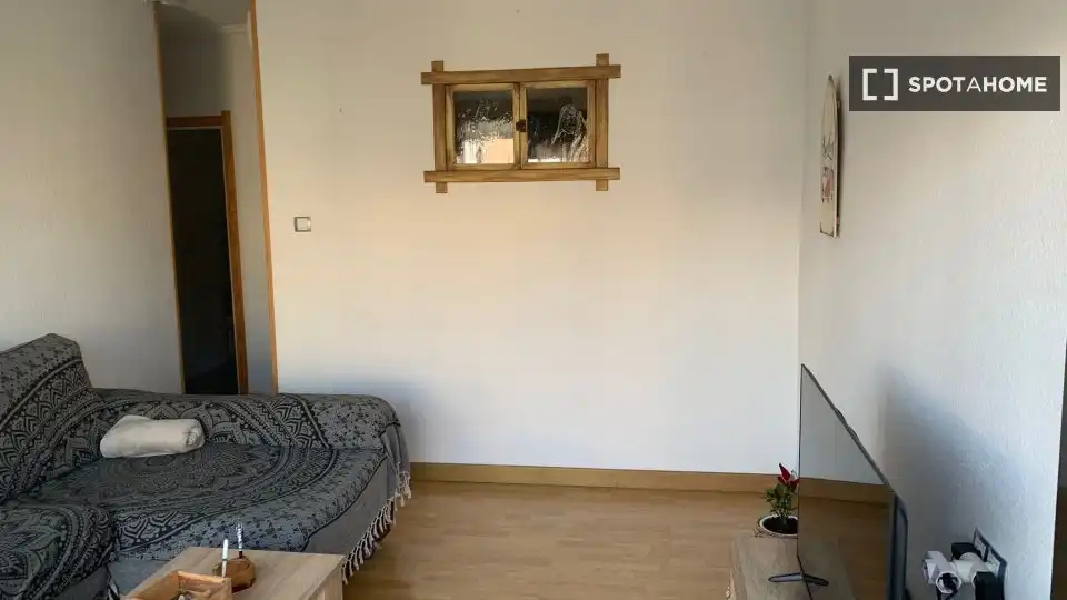 Habitación de Piso de alquiler en Alicante / Alacant con Aire acondicionado, Calefacción y Amueblado