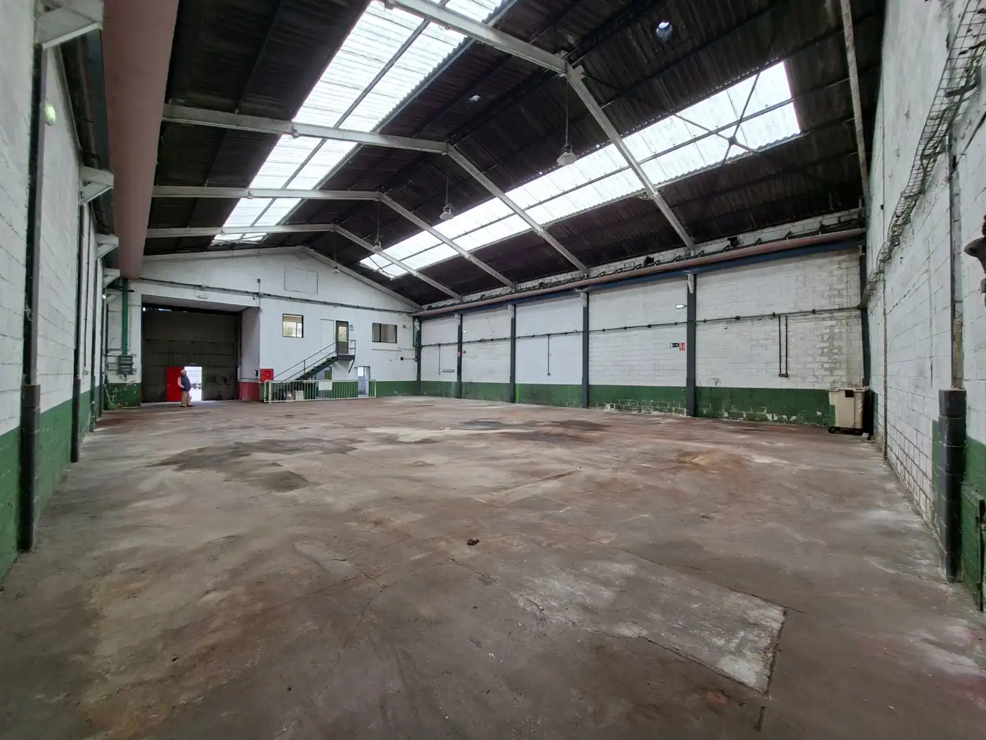 Fabrikhallen zur Miete in Castrillón