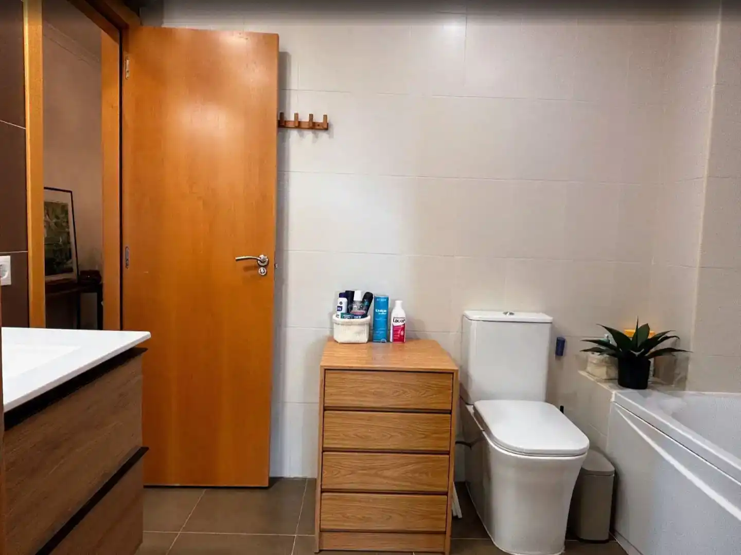 Bathroom of Flat for sale in Pedreguer  with Air Conditioner