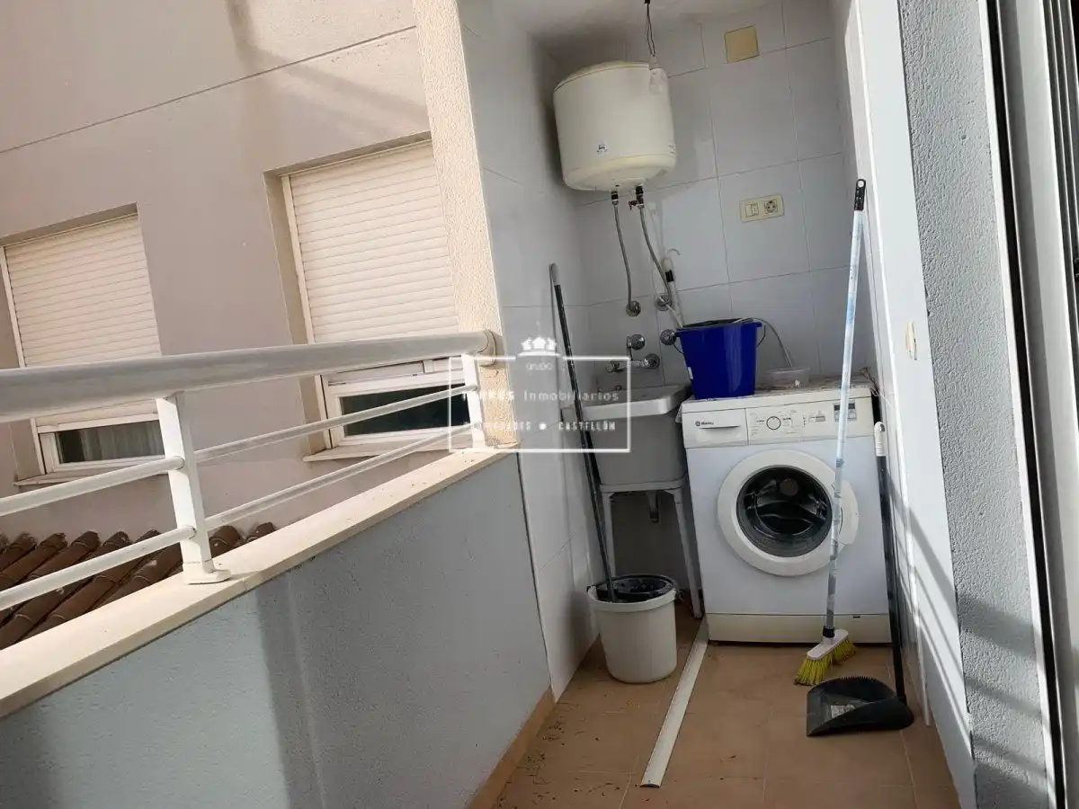 Cocina de Piso en venta en Castellón de la Plana / Castelló de la Plana con Terraza, Trastero y Balcón