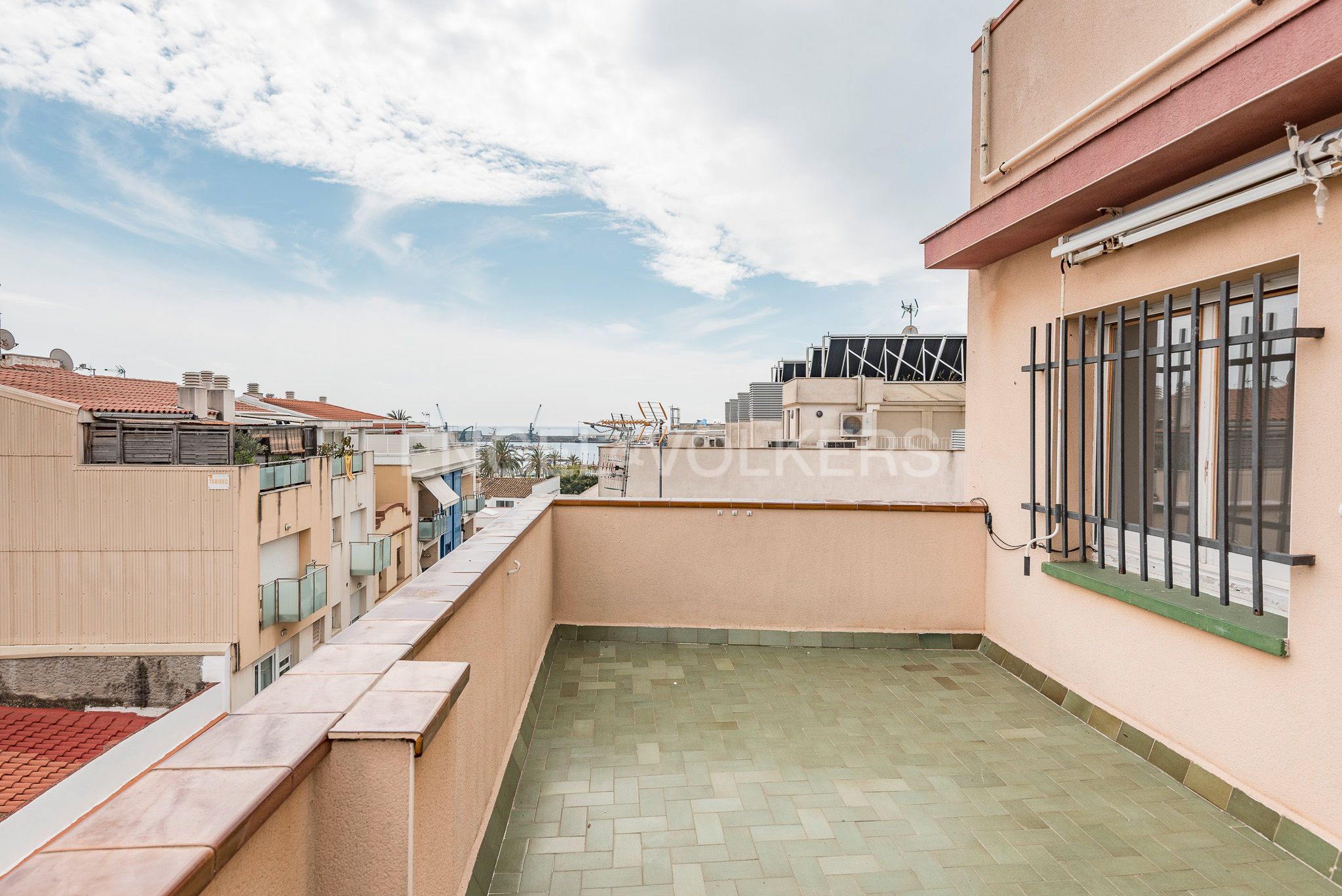 Terrace of Attic for sale in Vilanova i la Geltrú  with Heating, Parquet flooring and Terrace